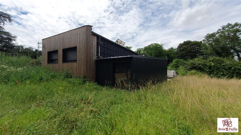 Maison ossature bois isolée en paille à Poitiers (86)